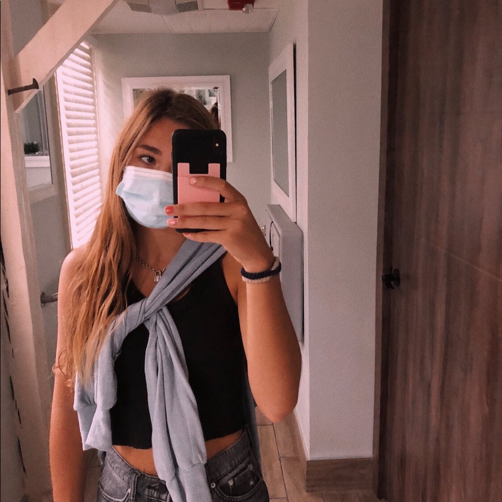 Meet your Posher, Tessa